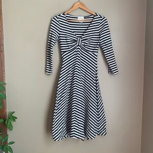 Kate Spade Tullia Dress  black and cream striped  dress women's size medium Knit